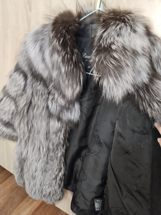 Шуба чернобурка.