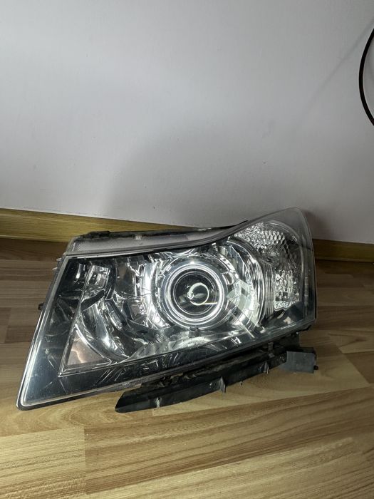 Фары BI-LED на Шевроле Круз