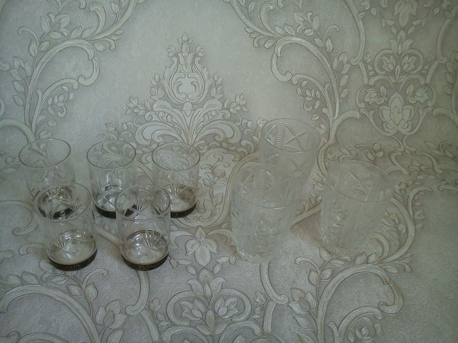 Рюмки : 2 набора