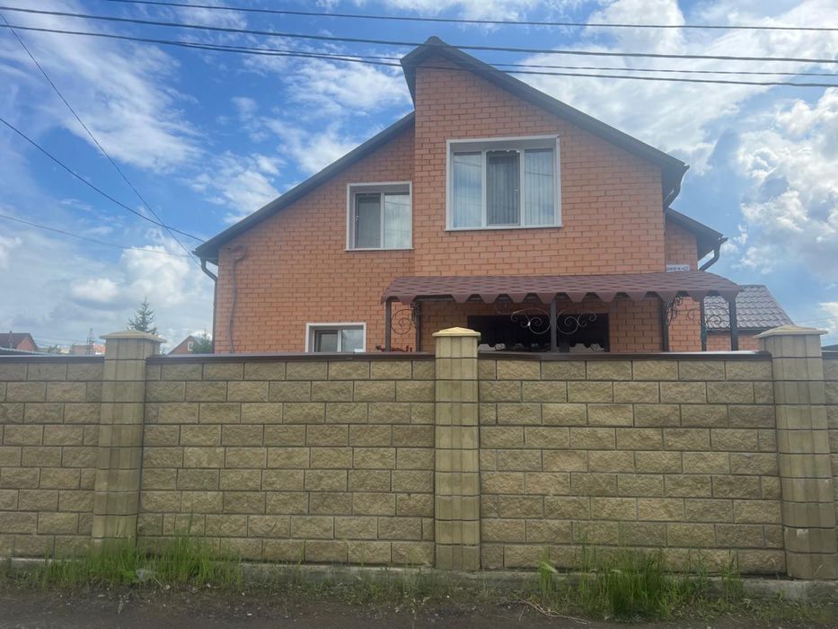 Продам коттедж р-н Мещанский