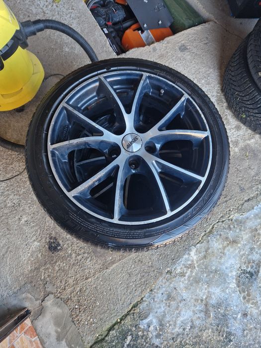 Продавам джанти за опел астра H