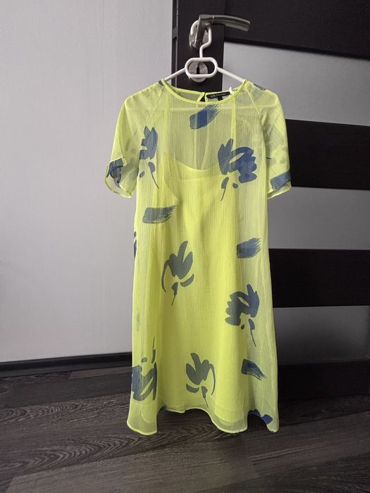 Рокля XS (uk 2) Armani Exchange