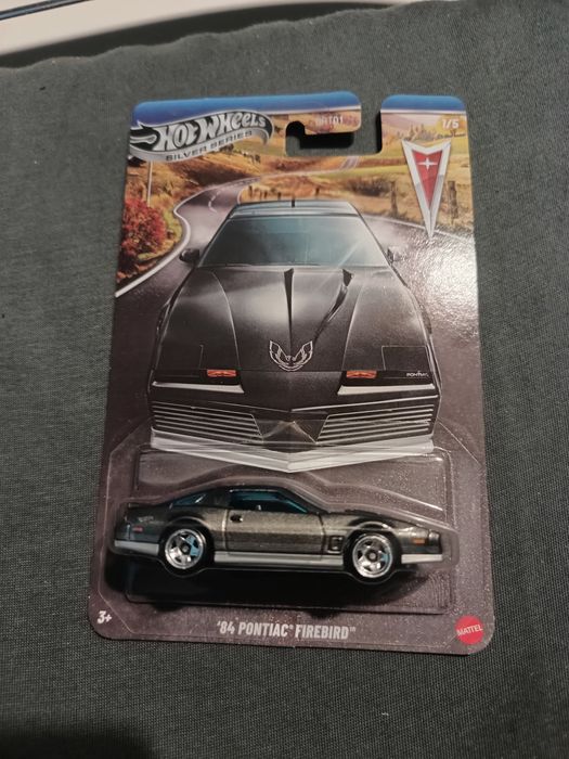 Hot Wheels Pontiac Firebird ’84 – nou sigilat