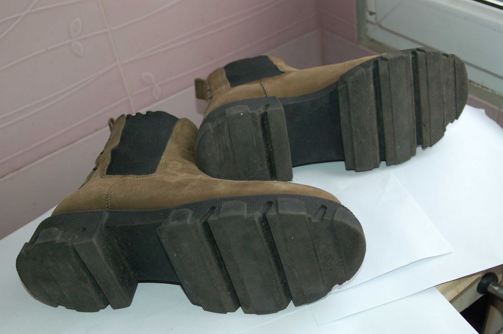 Нови Дамски боти LASOCKI/DANIELLE GILARDO 37 номер