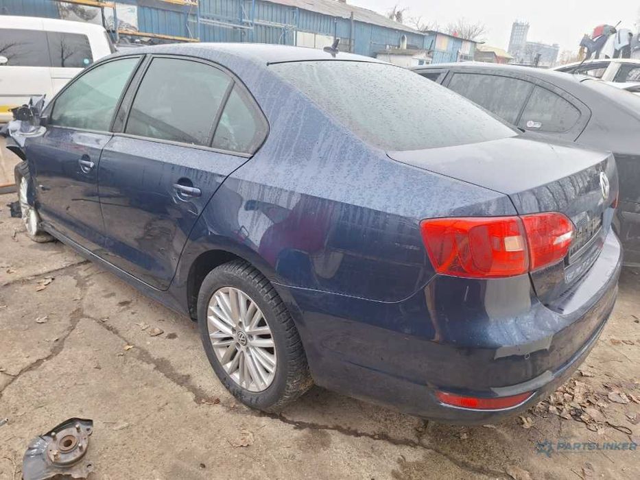 Dezmembrez VOLKSWAGEN JETTA IV 162 2012 1.2 TSI CBZB 77KW|105HP