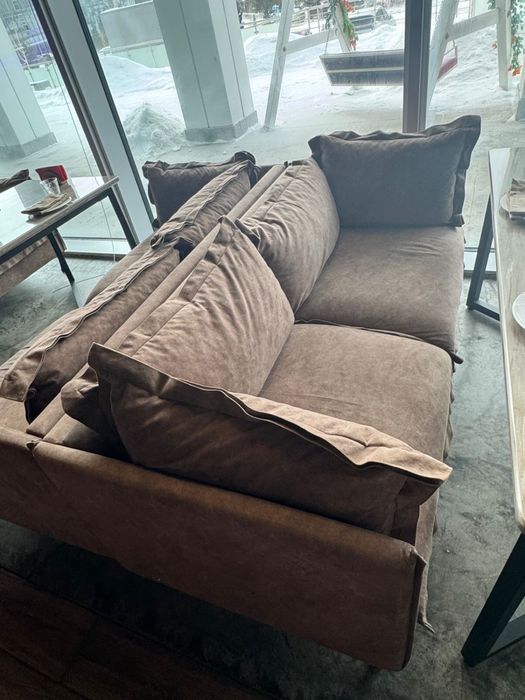 Продам мебель для ресторана