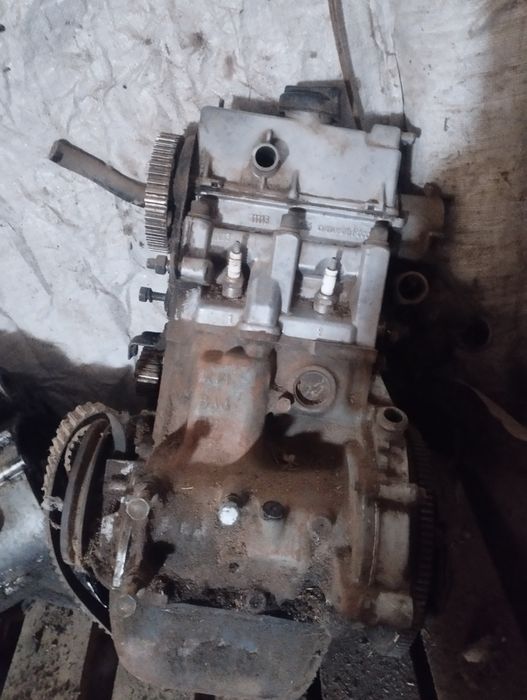 Продам КПП и двигатель на Оку