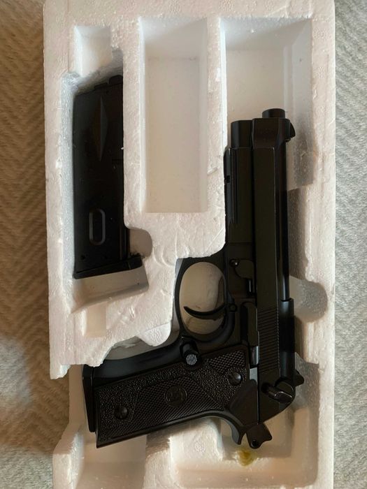 Replica KJW M9 Vertec gas full metal