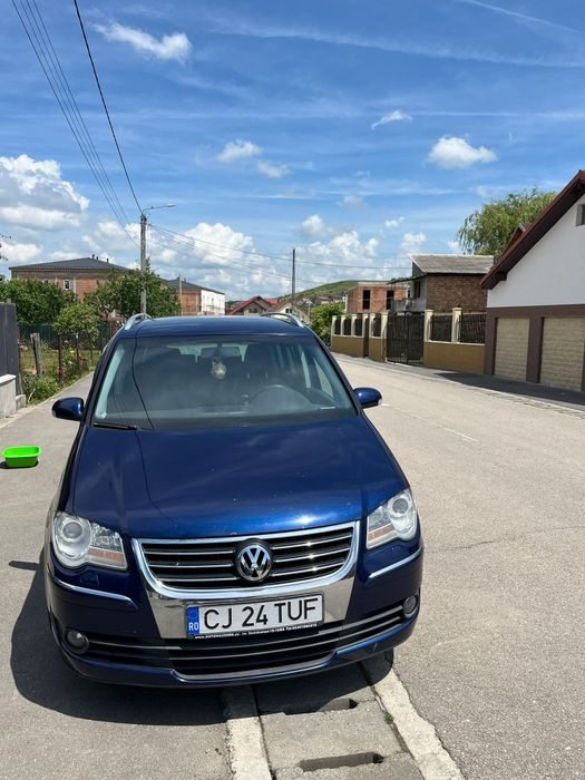 VOLKSWAGEN Touran 2007