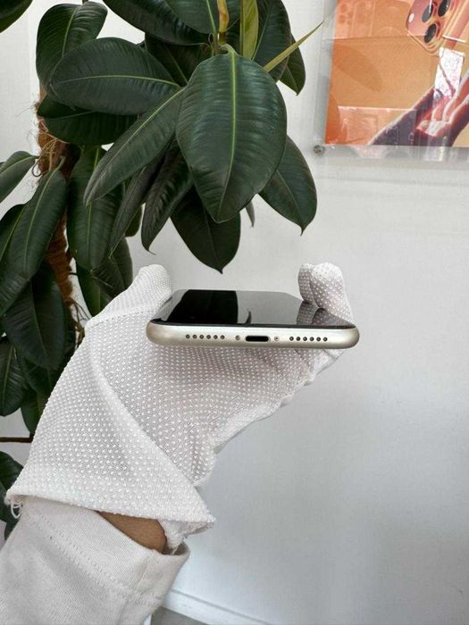 iPhone 11 64Gb White