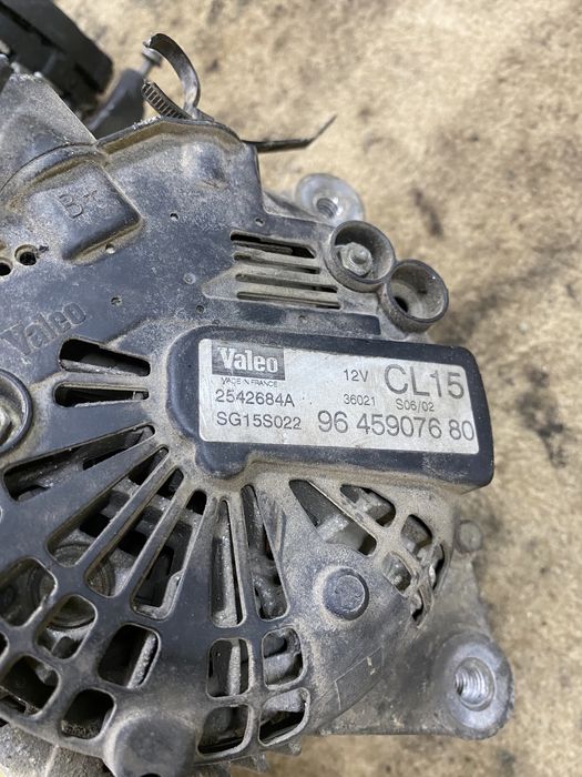Alternator Citroën C5 2.0HDI an 2002 Pret 200 lei