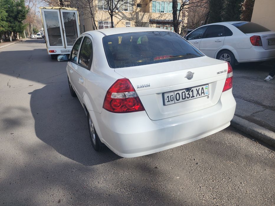 Nexia3 Ravon sotiladi