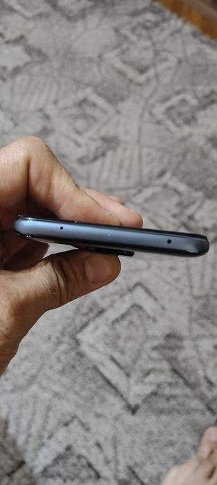 Redmi note 9 pro impecabil.