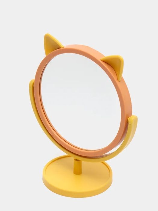 Настольное косметическое зеркальце