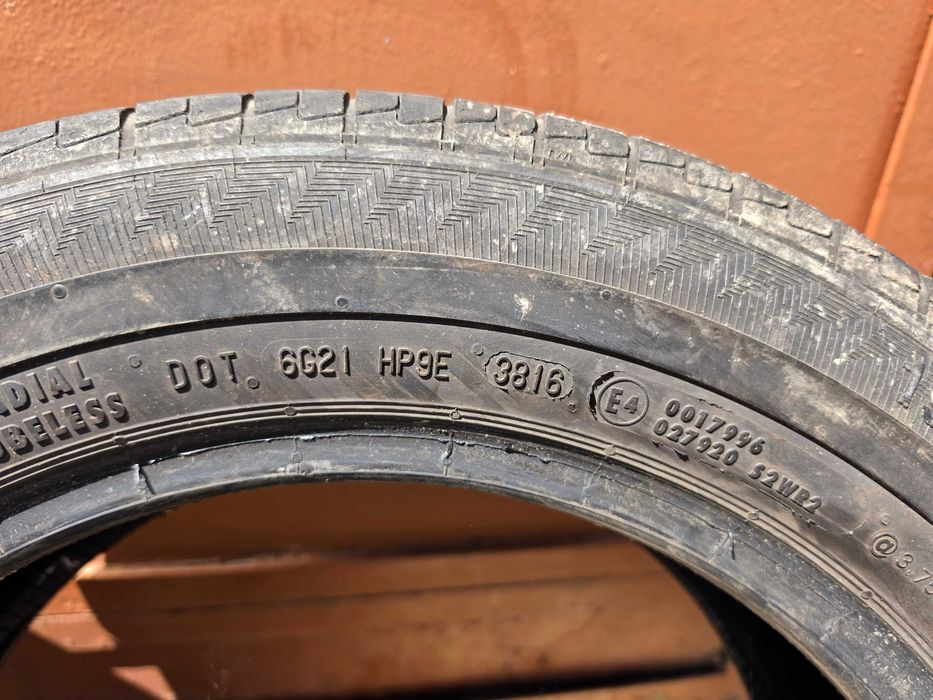 2 бр. гуми за бус 165/65/16C Gislaved 5 mm DOT 3816