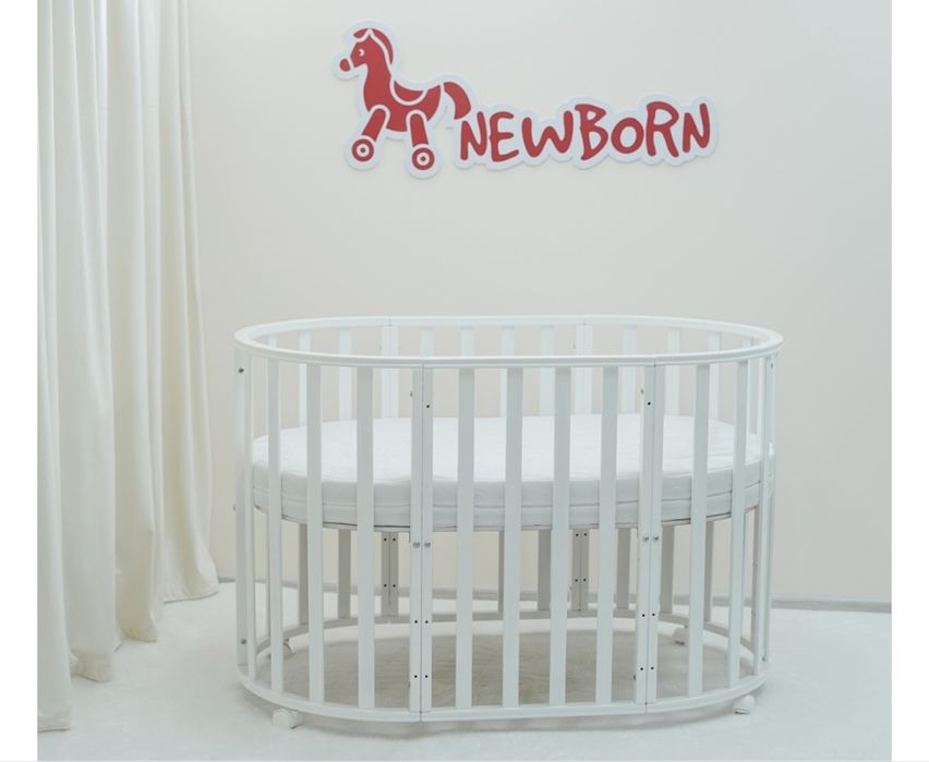 Продам манеж кроватку.