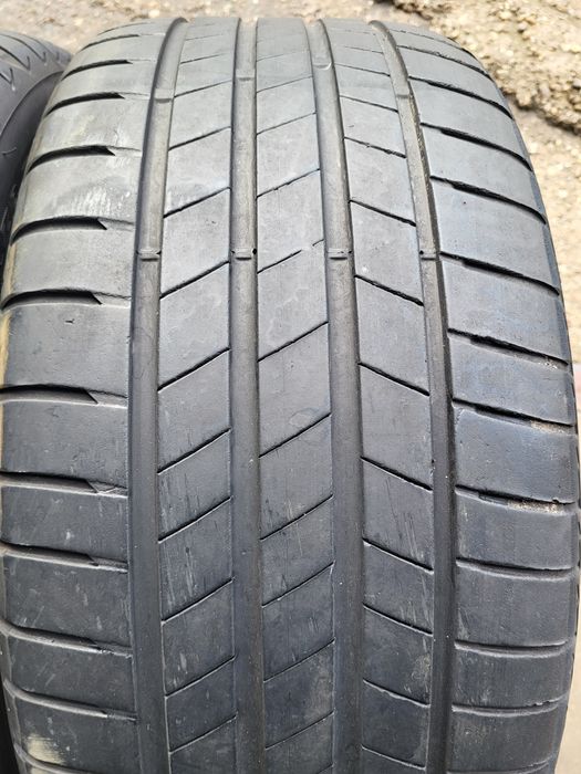 2 anvelope 255 45 R 18 Bridgestone Vara