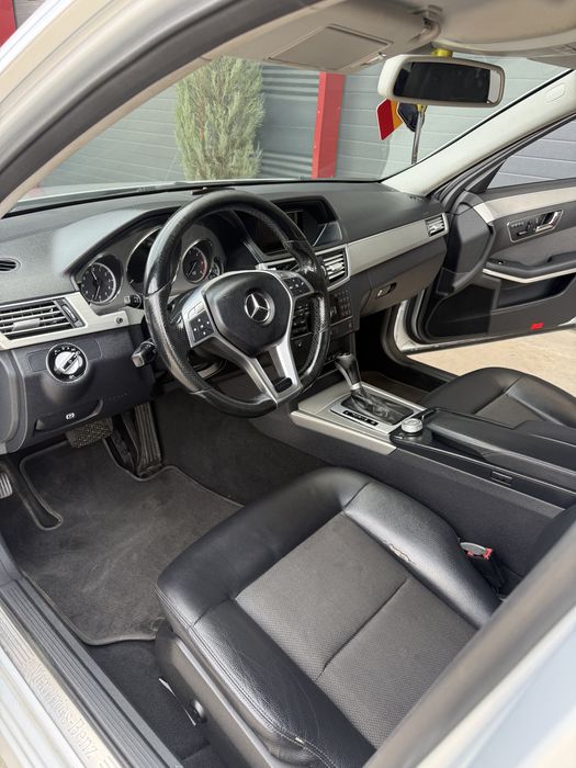 Mercedes E-Class 2009