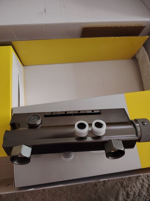 Смеситель для ванны