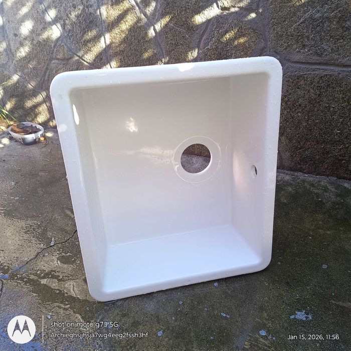 Кухненска мивка IKEA HAVSEN - бял керамичен гланц