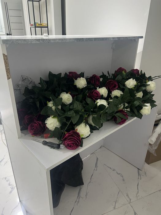 Mebel reseption uchun sotiladi ishlatilgan xolati yaxshi