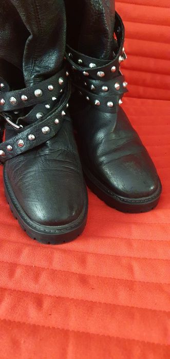 Ghete piele naturala cu tinte Zara 37 festival rock goth