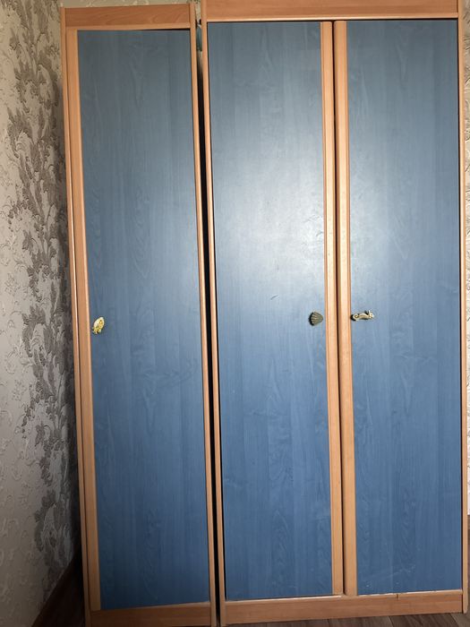 Продам шкафы б/у