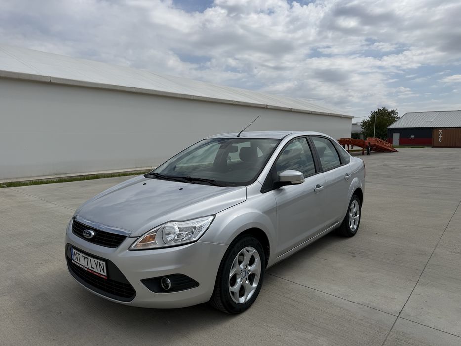 Ford Focus 2 Facelift - 1.6 115CP/ Pilot Automat/ Climatronic/ Comenzi Volan