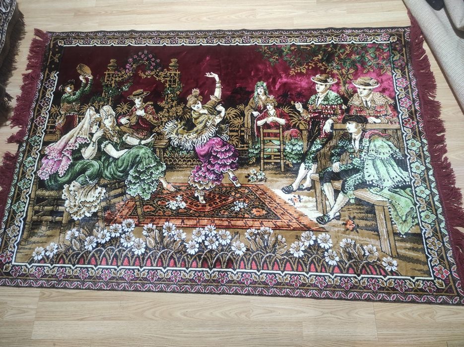 Carpetă perete, stare bună