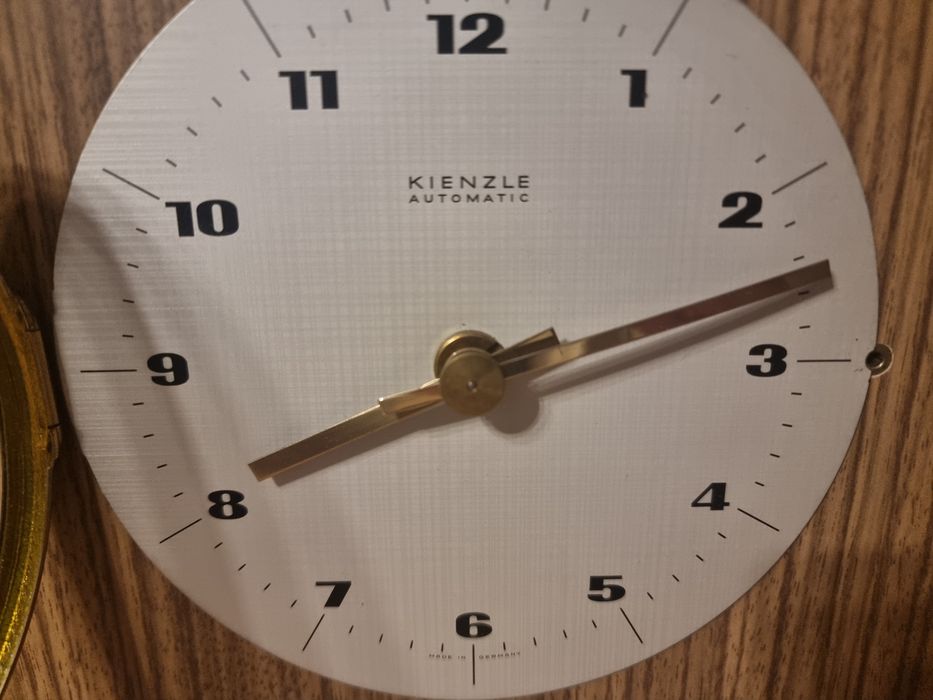 Ceas de perete Kienzle automatic