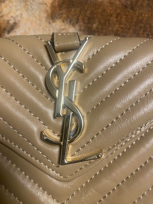 Протмоне Yves Saint Laurent