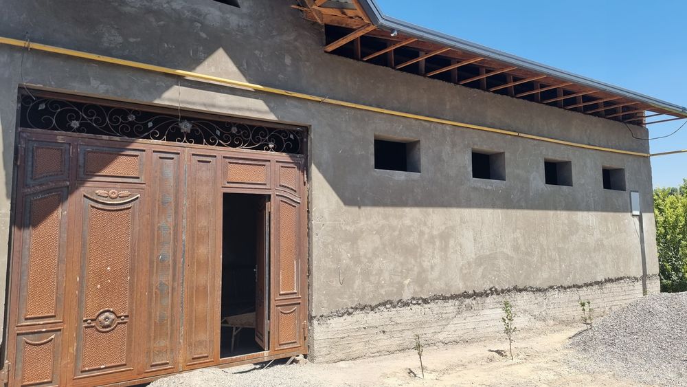 Дом 6 сот. 2 уровня. 11 комн. 4 санузла