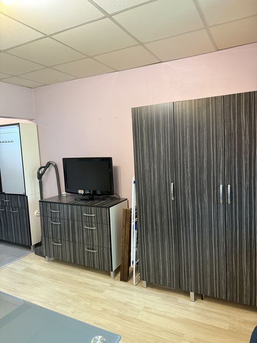 Дава се под наем Едностаен апартамент в Пловдив, Център - 30 кв.м за 350 € - Снимка #7