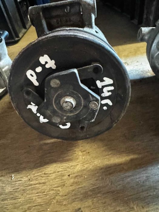 компресор за климатик VW Passat 7 2014г.