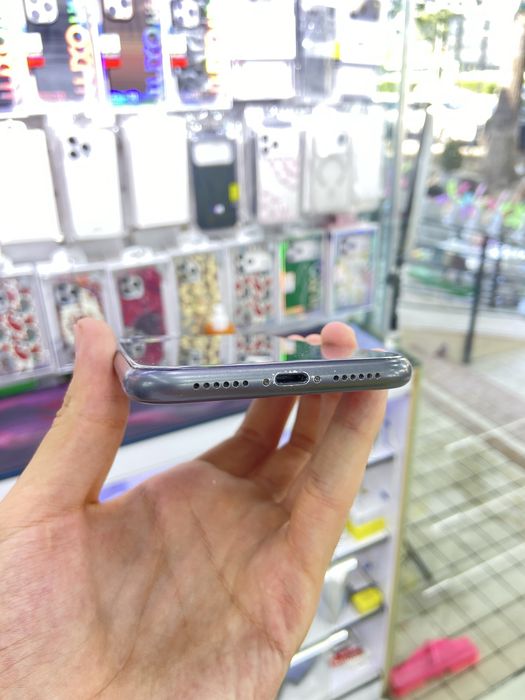 iPhone 11 64Gb ideal