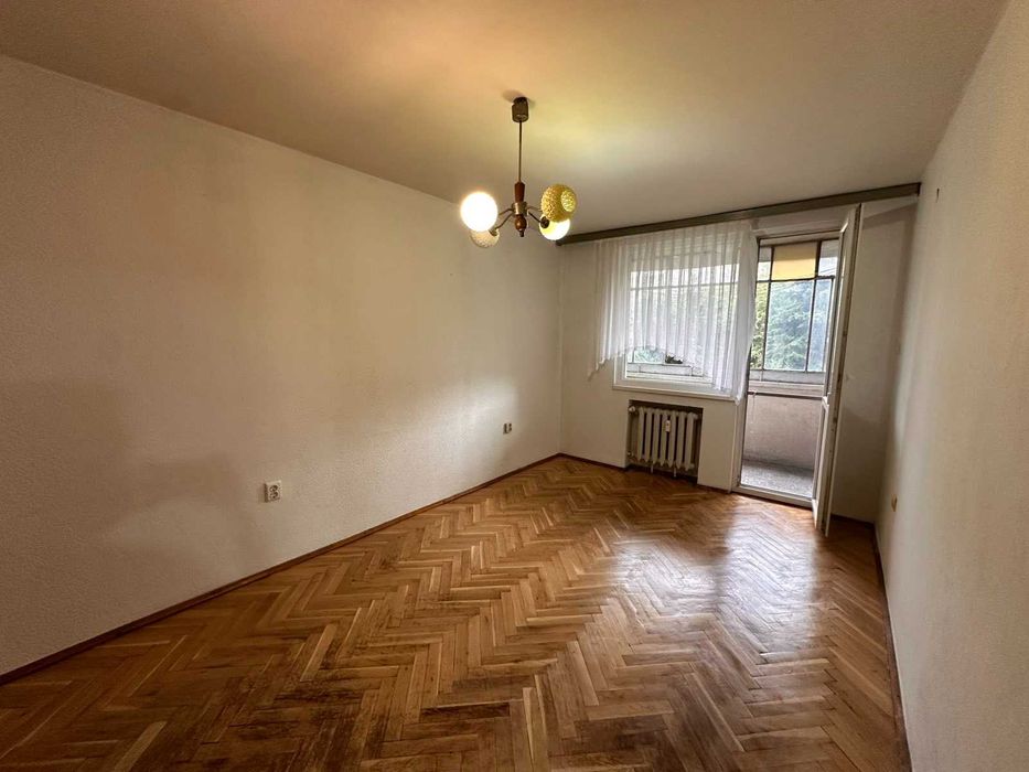 Дава се под наем Двустаен апартамент в София, Хиподрума - 65 кв.м за 500 € - Снимка #1