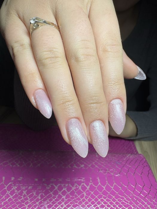 Маникюр в районе дом печати