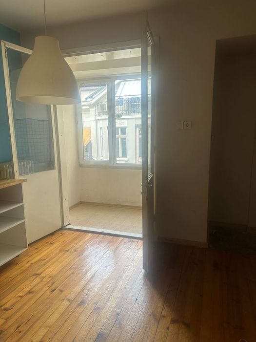 Дава се под наем Офис в София, Център - 80 кв.м за 747.66 € - Снимка #2