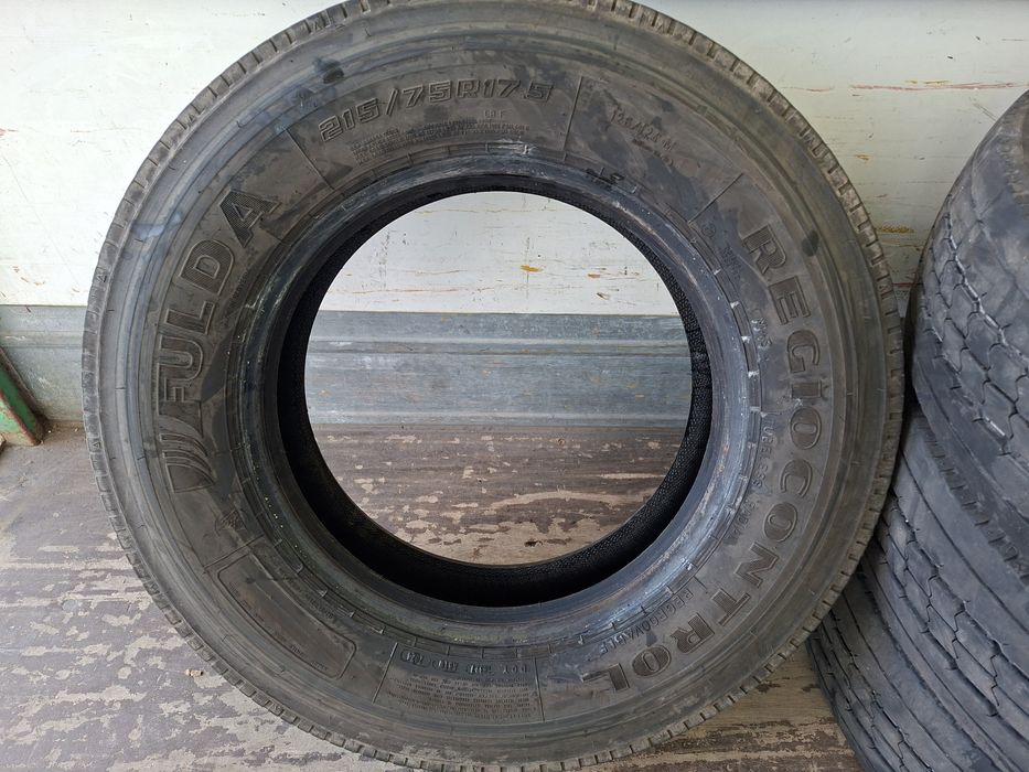 2 броя 215 75 17.5