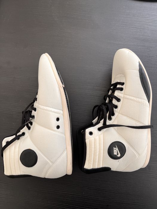 Дамски спортни обувки Найк / Nike - размер  40