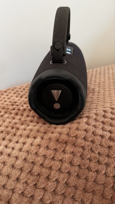 jbl charge 6 преносима