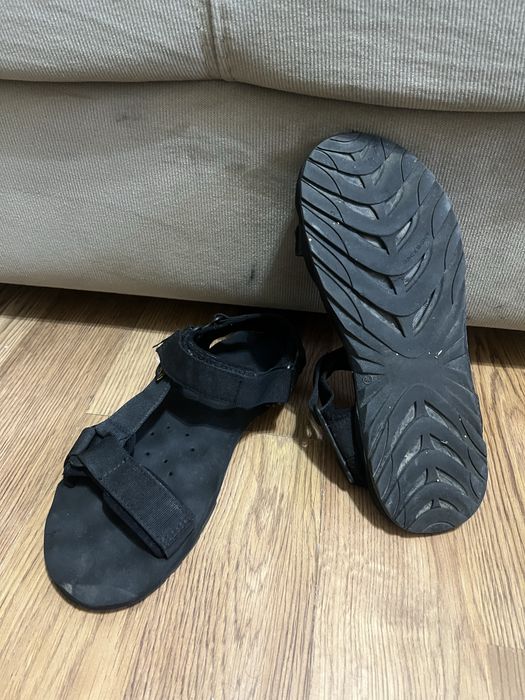 Сандали женские кожаные
