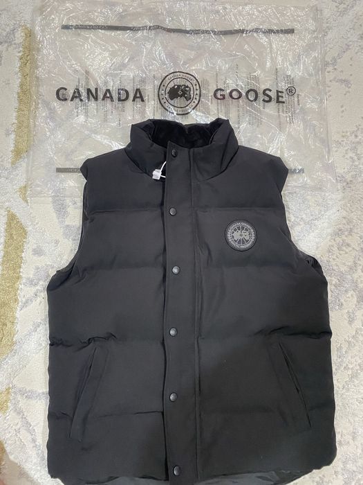 Безрукавка Canada Goose оригинал