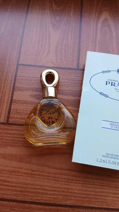 Miniparfum discontinuat Van Cleef and Arpels First EdT 5 ml + cadou