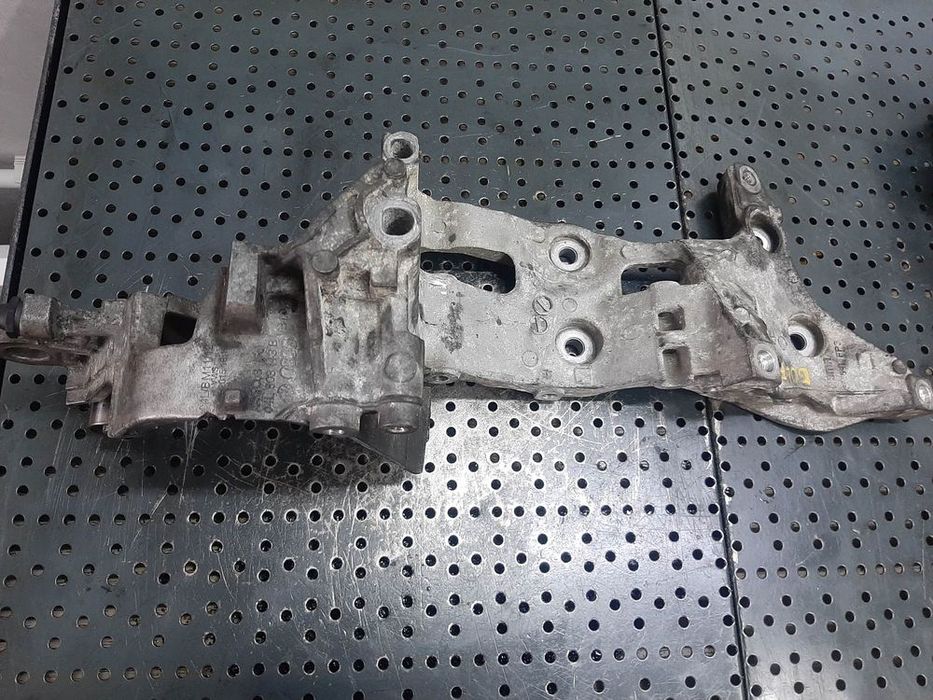 suport accesorii audi a3 8v vw golf 7 seat leon skoda octavia 3  1.6 tdi  cxx  04l903143b