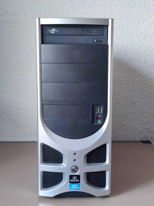 4 calculatoare PC / workstation pentru piese sau proiecte