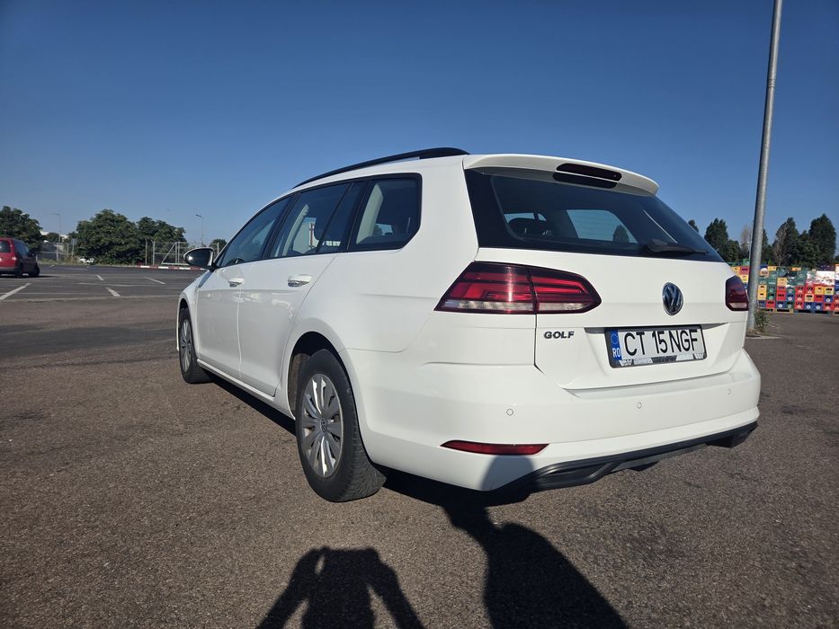 VOLKSWAGEN Golf 2018 — imagine 3