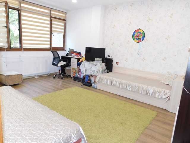 Продава се Двустаен апартамент в Търговище, Център - 74 кв.м за 1275 €/кв.м - Снимка #3