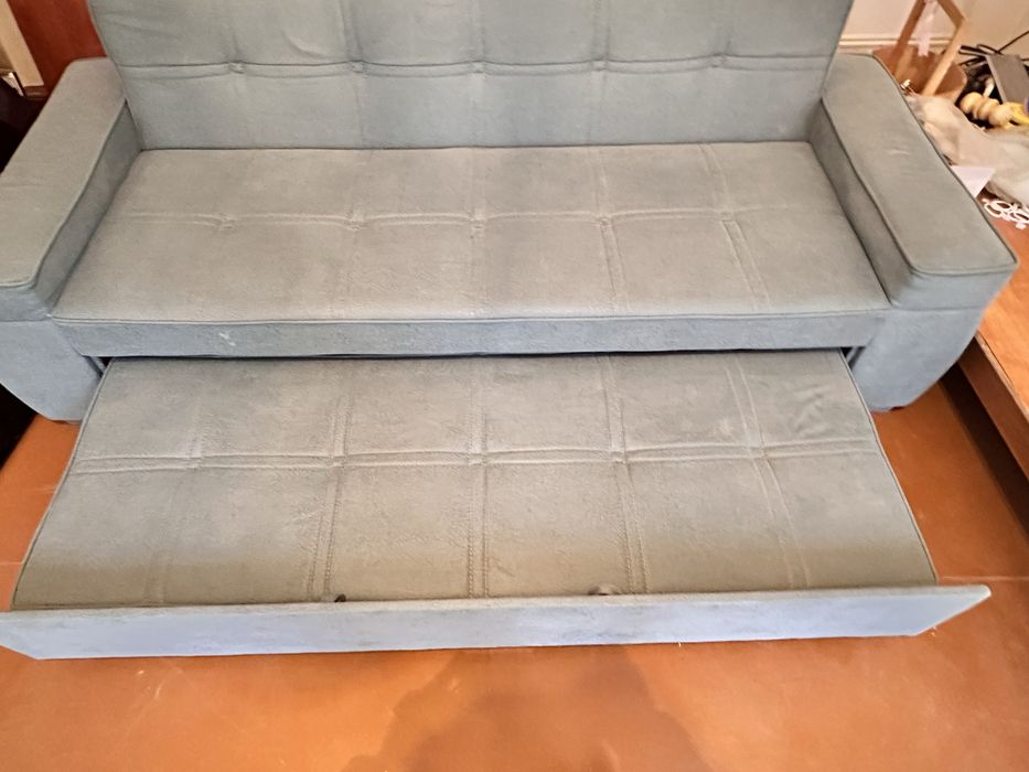 Продам диван в хорошем состоянии