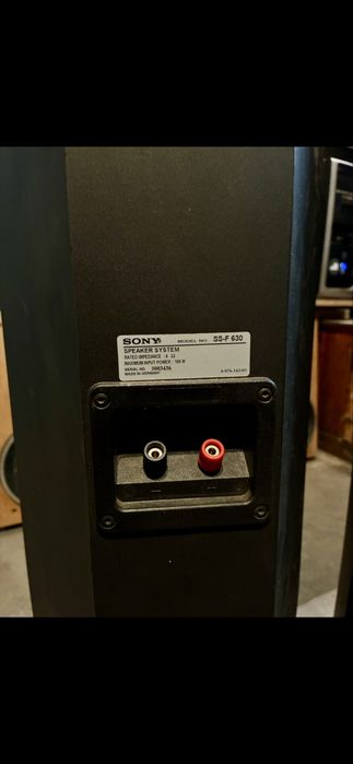 Подови тонколони Sony